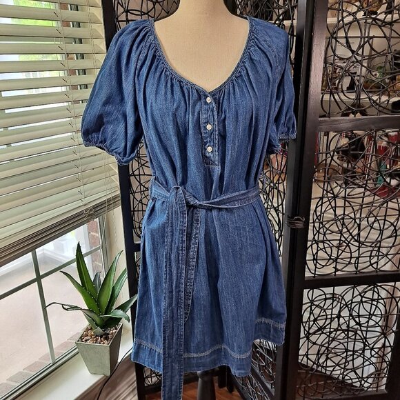 Free Assembly Size Small Denim Dress Short Sleeve V-Neck Medium Blue EUC - Picture 1 of 13